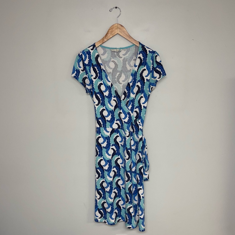 Boden Dress Women’s Size 8 US‎ Blue White Jersey Wrap Knee Length - Picture 2 of 9